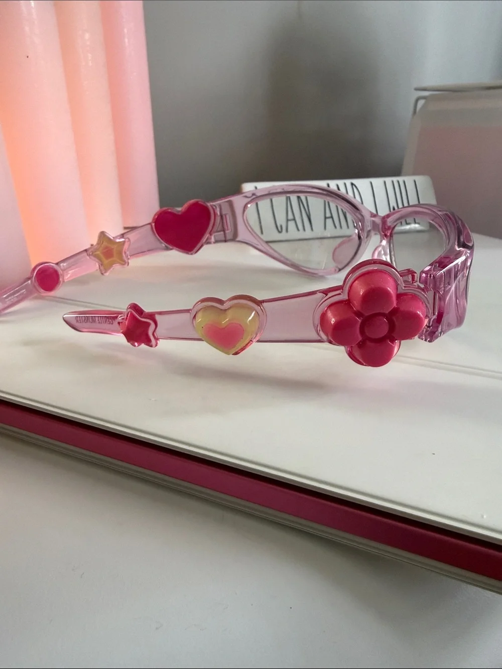 GENTLE MONSTER Pink Heart-Templed Cat-Eye Sunglasses
